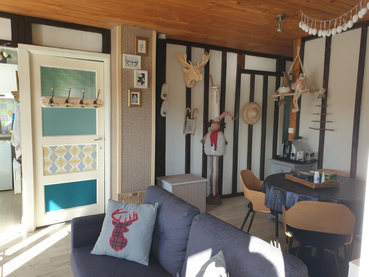 Chalet Le Logis Des Autre Vireux-Wallerand Exterior foto